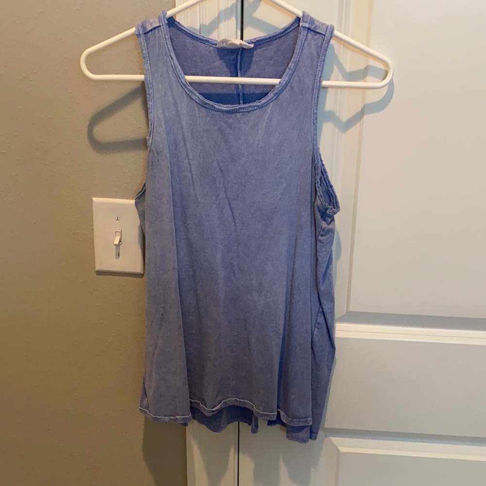 Olive and oak cotton top